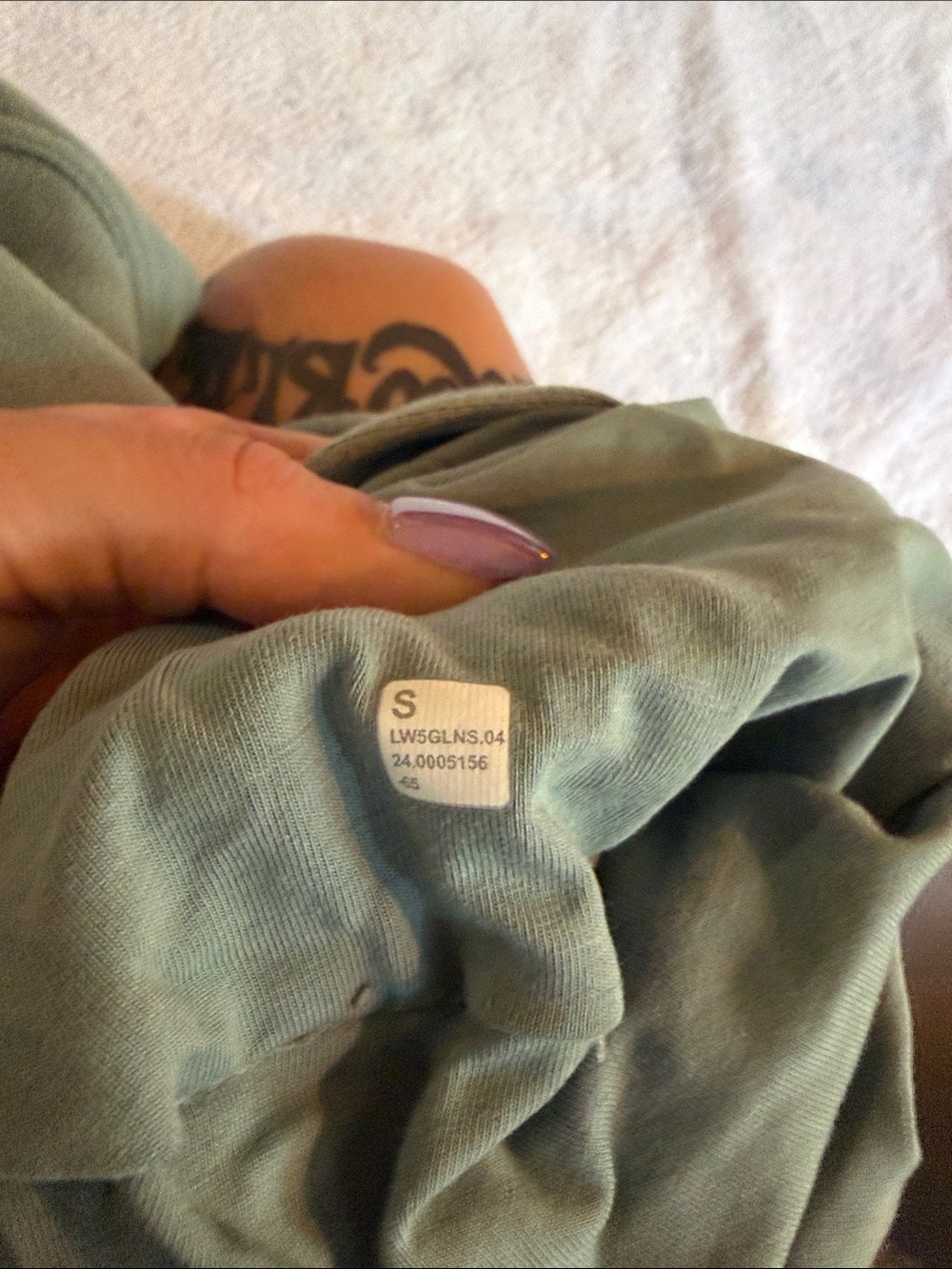 Lululemon Women’s Olive Green Drawstring Jogger Pants - Picture 3 of 6